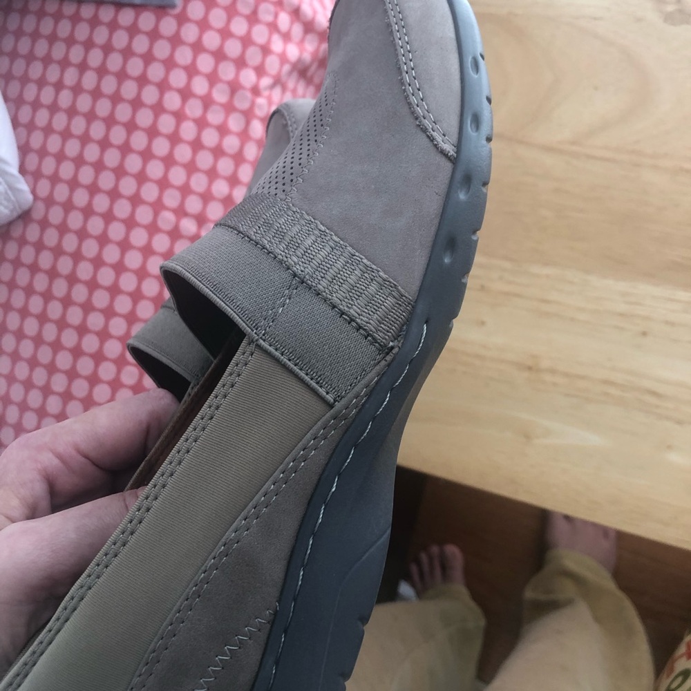 NWOT Cobb Hill Penfield Aline Taupe Gray Leather Slip On Loafers Shoes Size 8.5 - Picture 9 of 9